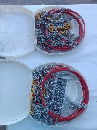 Vendo juego de cadenas de nieve metálicas