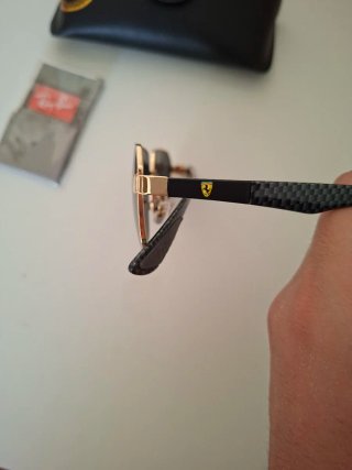 Gafas de Sol Ray-Ban Doradas y Negras