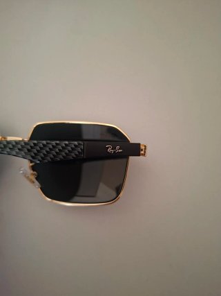 Gafas de Sol Ray-Ban Doradas y Negras