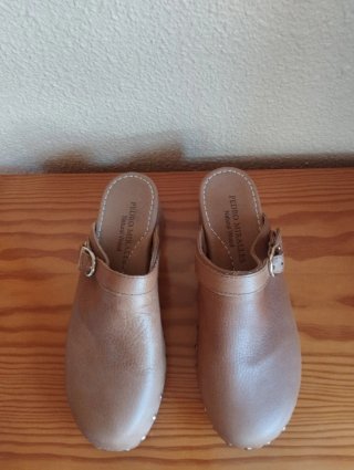 Zuecos Pedro Miralles Piel Madera Marrón
