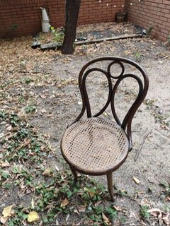 Silla Thonnet con rejilla