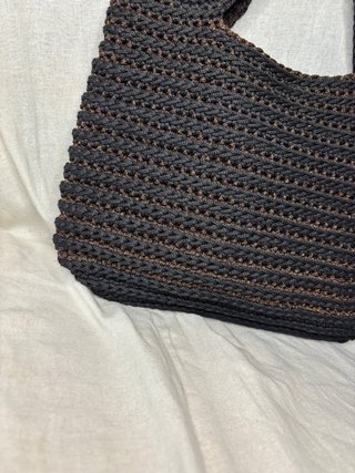 Borsa uncinetto nera e marrone lurex