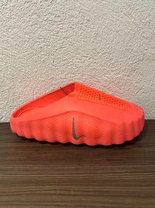 Nike Mind 001