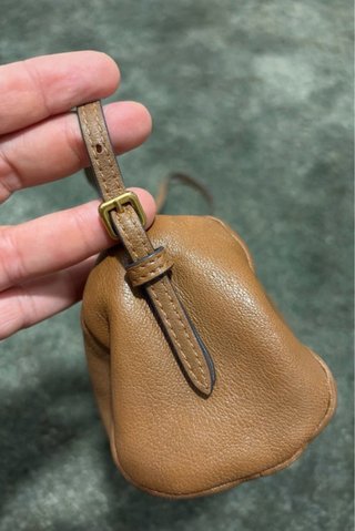 Bolso Miu Miu Marrón Cilindro