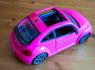 Volkswagen Beetle Cabrio Barbie Rosa