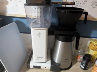 Cafetera Moccamaster KBGT Blanca