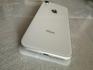 iPhone XR