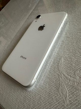 iPhone XR