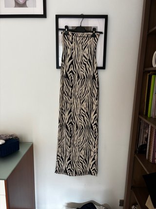 Bershka tubino lungo zebrato