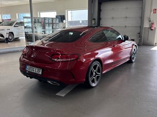 Mercedes-Benz Clase C 200 con techo