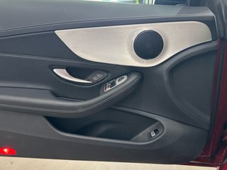 Mercedes-Benz Clase C 200 con techo