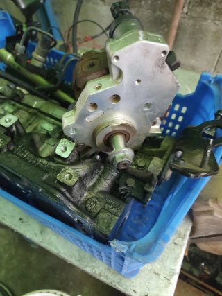 Culata Renault Completa + Bomba Inyectores