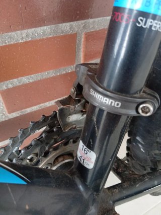 Bicicleta Stevens stoke 26 "con horquilla Fox,