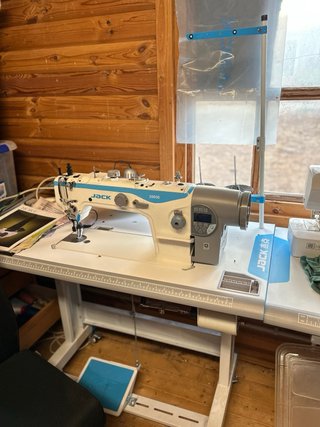 Máquina de coser JACK 2060G nueva