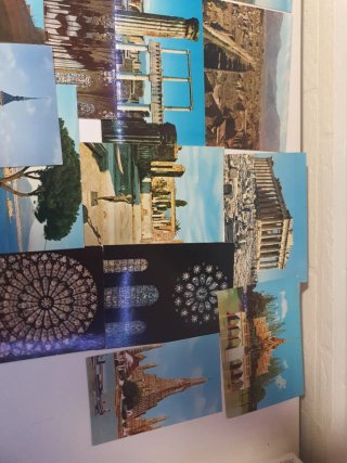 Raccolta di cartoline da vari paesi