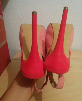 Zapatos tacón talla 37, Marca SuiteBlanco.