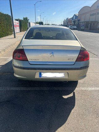 Peugeot 407 2007 - Buen estado