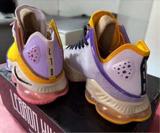 Zapatillas Nike LeBron 19 low Lilac pink dk