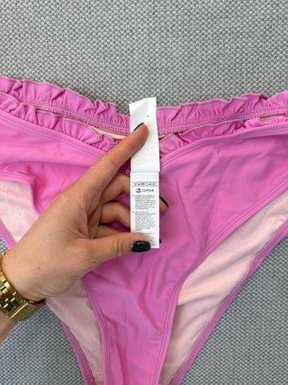 Bañador rosa volantes XL