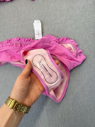Bañador rosa volantes XL