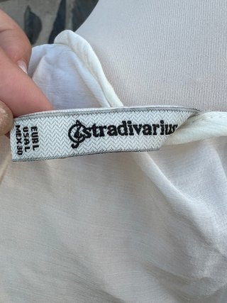 Camiseta sin mangas Stradivarius blanca
