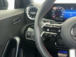 Mercedes-Benz Clase A 180 100 kW (136 CV)
