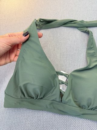 Bikini verde y negro talla L
