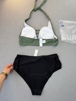 Bikini verde y negro talla L