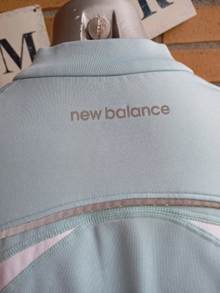 Sudadera New Balance Azul y Blanca