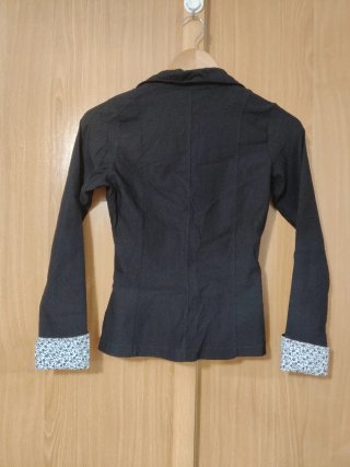 Blazer negro manga larga