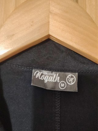 Blazer negro manga larga