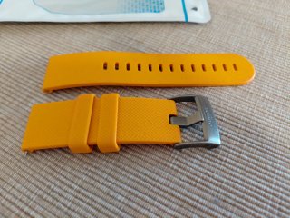 Correa Suunto Traverse ámbar original 24 mm