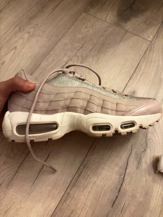Nike Air Max 95 SE Particle Rose Talla 38