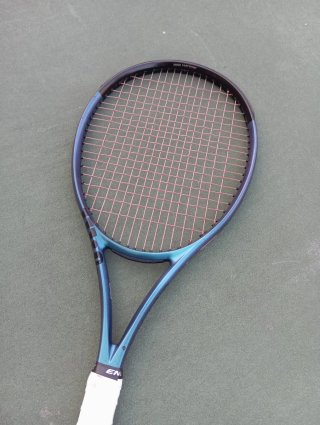 Raqueta Wilson Ultra 100