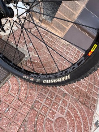 Bicicleta Ghost Lector WCR.9 in carbonio completo