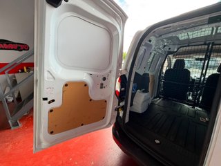 Ford Transit Courier Ford Transit Courier Van 1.5 Ecoblue 75kW Ambiente