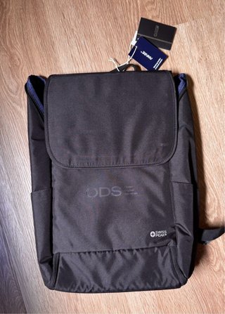 Mochila Aware Fern RPET con cremallera integral