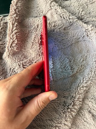iPhone SE Rosso