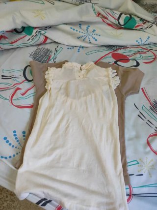 Lote 2 camisetas, 3 euros