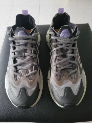 Sneakers Reebok Grigie e Viola