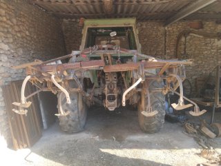 Tractor Fent 105 y cultivador