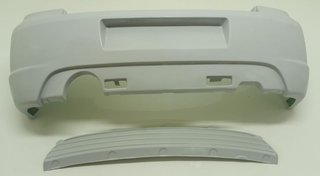 381-PARACHOQUES TRASERO VW GOLF IV R LINE
