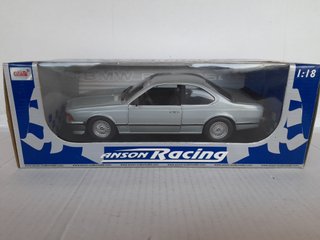 1/18 MODELLO BMW 635 CSI NO BURAGO MEBETOYS