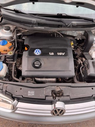 Volkswagen Golf 2001