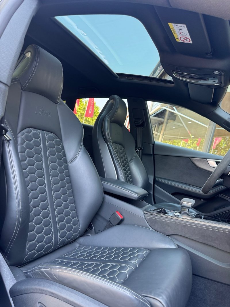 Audi RS5 Sportback TFSI quattro 2022, foto 14