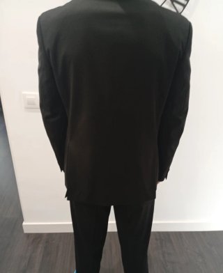 Traje de hombre negro