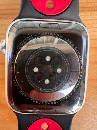 Apple Watch Series 6 44mm GPS + Cellular