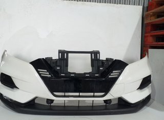 Paragolpes del nissan qashqai (j11) acenta 437565