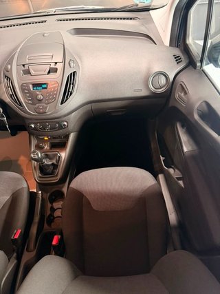 Ford Tourneo Courier Ambiente