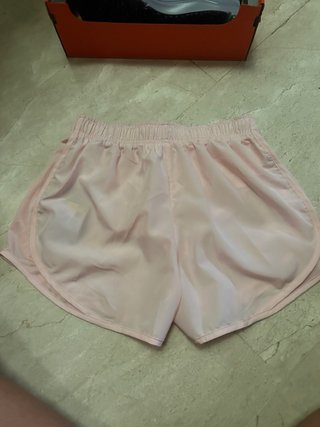 Nike Shorts Rosas Talla S con etiquetas